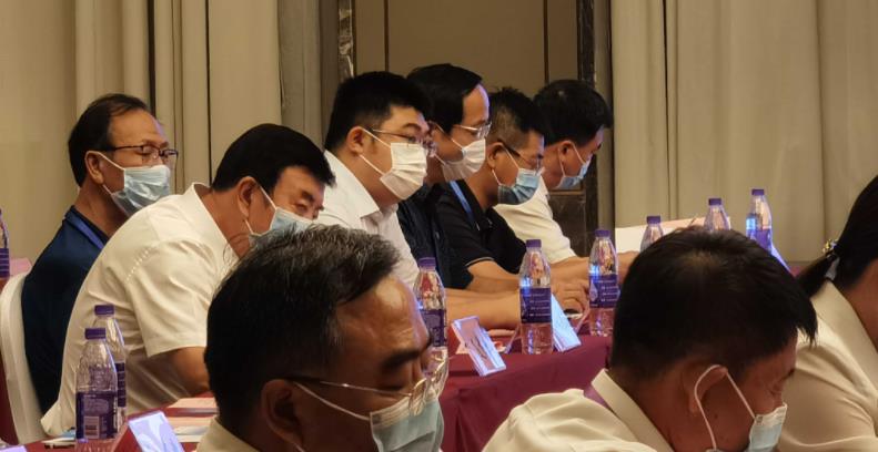 热烈庆祝第六届长白山国际医药健康产业发展论坛在通化完美举行！